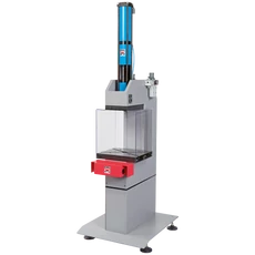 Hidro-pneumatikus prések (7-100 t)